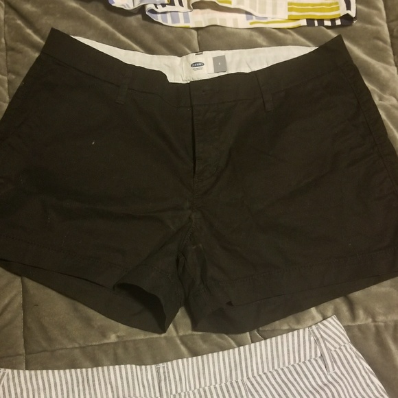 NWT Old Navy Shorts - Picture 4 of 6